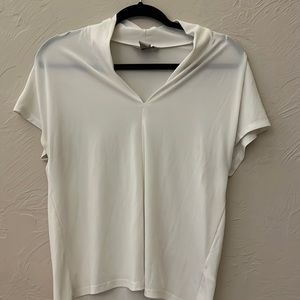 White V neck shell sz S